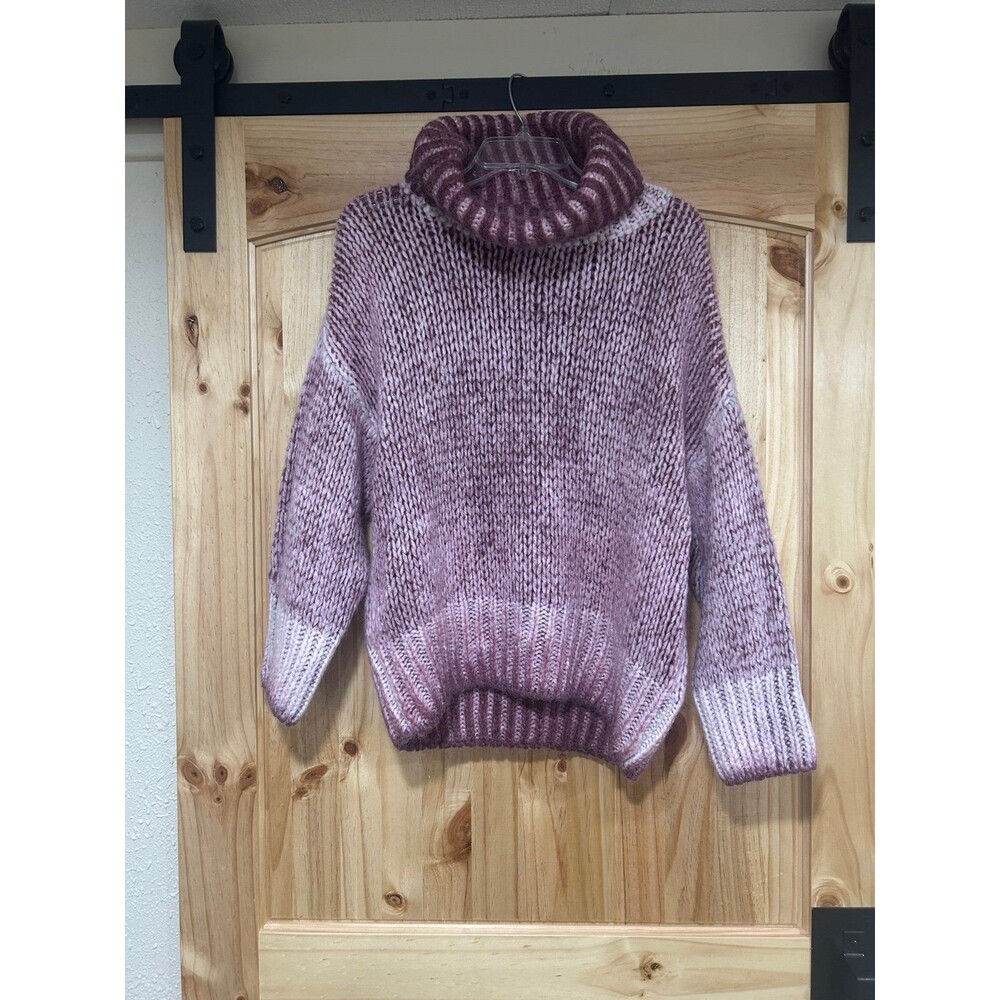 Women’s Cowl Neck Sweater Made in Italy Mohair Wool Pink Size Medium Soft